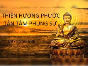 Chổi cỏ lau dọn quét ban thờ