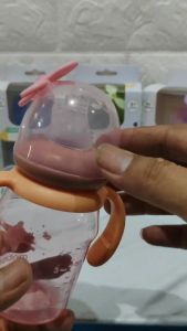 Botol Susu Bayi Minitree Model Kipas Bentuk Dot Bulat Baby Feeding Bottle Regular Neck 150ml Untuk Usia 3 Bulan Ke Atas - Aneka Warna Biru Hijau Ungu Peach Sudah BPA Free Bisa Direbus Sterilisasi Mesin Mudah Dibersihkan