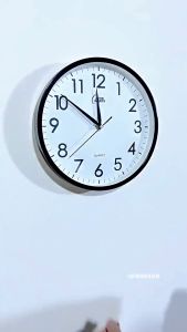 Menempelkan bingkai foto di ubin dinding Kait Kait Kait gantungan dinding yang dibaut Kait