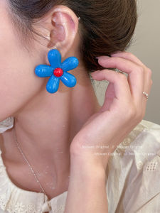 Sweet Flower Stud Earrings Luxury Personality Charms Fashionable Elegant Womens Jewelry Non-Handmade Non-Star-Same-Model