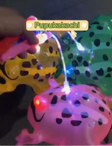 Bong Bóng Phao Ếch Xanh Có Đèn Led Chớp Tắt Hot Hit