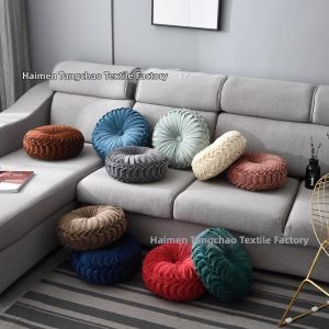 European Style Solid Color Handcrafted Wrinkle Round Cushion Velvet