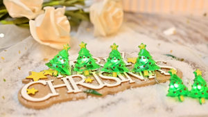 【Happy Time】2M 20 LED Christmas String Lights Santa Claus Snowman Fairy Lights Battery Powered Xmas Tree Decoration For Bedroom Balcony Home Holiday Party Indoor Outdoor Festive Lighting DIY Decor