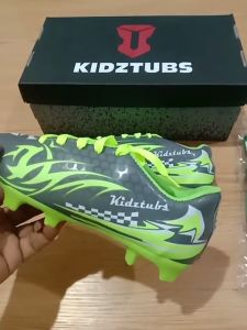 KIDZTUBS Sepatu Bola Anak Paket Komplit Sepatu Bola Tas Skin Deker Kaos Kaki Usia 6-10 Tahun Size 28 29 30 31 32 33 34 35 36 37 KDZ1413010425