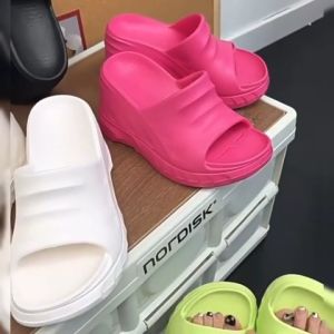 รองเท้าแตะ LHFriday ใหม่ สวม ดีขนาดนี้ สูงแถม เพิ่มความสูงแถมเบาสบาย ต้องมีแล้ววว