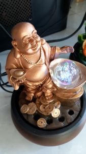 Thác Nước Phong Thủy Tượng Phật Di Lặc Tăng Tài Lộc May Mắn (FULLBOX Máy bơm nước mini. Quả cầu Tượng Phật)