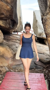 Bộ Bơi Nữ Livan LV25N07F406 Bộ Bơi Nữ Liền Thân Kèm Đệm Ngực Váy Bơi Nữ Dáng Chữ A Bộ Bơi Váy Kín Đáo