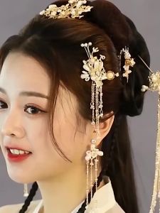 YADORNOS Set Perhiasan Jepit Rambut Sisir Anting Mutiara Bentuk Bunga Warna Emas Gaya Vintage Klasik