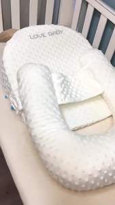 Tilam Untuk Feeding Baby Anti-spill Milk Pillow Adjustable Angle Newborn Head Support Bantal/Tilam Barang Baby 婴儿防吐奶斜坡垫