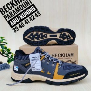 Sepatu Gunung /Sepatu Beckham Paramount Pendek Size 39-43/Sepatu Hiking Pria