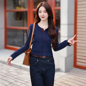 This Years Popular Contrast Color round Neck Single-Breasted Long Sleeve T-shirt Female 2024 Autumn New Arrival Western Style Slimming Bottoming Top