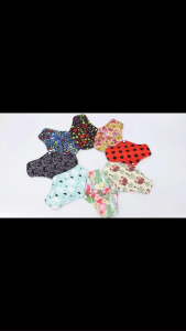 Washable Reusable Sanitary Mat Care Pad Bamboo Charcoal Cloth Hygienic Menstrual Mom Pads Random Pattern