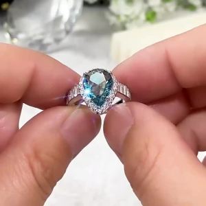 Huitan Personality Blue Water-drop-shaped CZ Rings for Women Elegant Bridal Wedding Ceremony Party Jewelry Statement Accessories