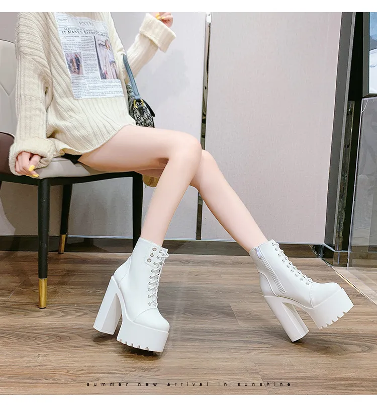 Merida Platform Block Heel Boots In White | XY London