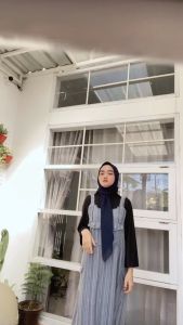 Desain Dress Elegan Krincle Manset Inner & Outer oleh Khasanah Store46