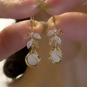 Fashionable French Style Wheat Ear Ring Cats Eye Stone Earrings Womens Versatile Luxury Sensation Ear Jewelry Fresh out