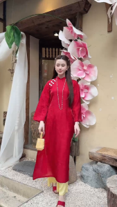 Áo Dài Tơ Ánh Đỏ Hoa Văn Cao Cấp – Thanh Lịch & Nổi Bật
