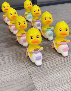 Đồ chơi vịt chạy xe cho bé không cần pin giá rẻ bền