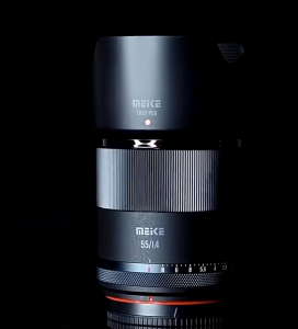 Meike 55mm F1.4 APS-C STM เลนส์ Auto Focus Golden Portrait Lens for Sony E-Mount / FujiFilm X-Mount
