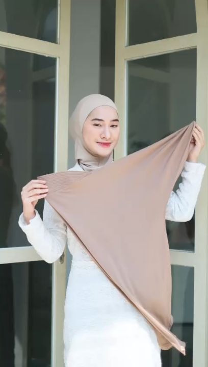 Jilbab Khimar Pinguin Jersey - Bergo Instan Simpel - Kerudung Hijab Pet Antem Bergo instan jersay Penguin Kerudung terlaris Penguin Kerudung Terlaris Pinguin Instan Jilbab Terbaru Pinguin