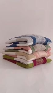 Vintage x Pukka Youca Checkered Cardigan (Cardigan Rajut Wanita Korea Motif Kotak)