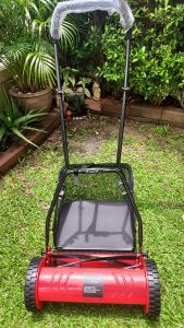 Reel Mower รถตัดหญ้ารุ่น 2ล้อ ไม่ใช้ไฟฟ้า-น้ำมัน สำหรับหญ้าสูง2-5ซม รอบการตัด1-2ครั้ง/Wkประหยัดพลังงาน ปลอดภัยสูง ไม่เสียงดัง