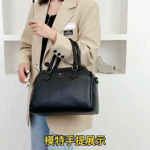 กระเป๋าถือ สะพายผู้หญิง ใบใหญ่จุได้เยอะแบรนด์ จิงโจ้ แฟชั่นหนังPUอย่างดี KAIDIFEINIROO (รหัสD8076)