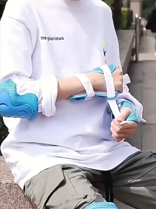 【COD]Set Pelindung Anak 7in1 - Helm & Deker Sepeda Sepatu Roda Scooter untuk Usia 5-12 Tahun | Anti Slip Bahan Ringan & Nyaman Hadiah Ulang Tahun