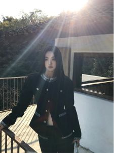 Fashionable French Style Set Crazy Ladys Womens Small Fragrance Style Waist-Cinching Coat And High Waist Pants Ensemble