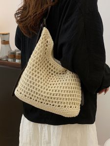 Handwoven Large Capacity Straw Tote Bag for Women Beach Vacation Single Shoulder Bag Commuter Tot Bag Korean Style Casual Cotton Handbag