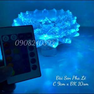 Đài Sen Pha Lê Cao Cấp Led Đổi Màu 10cm