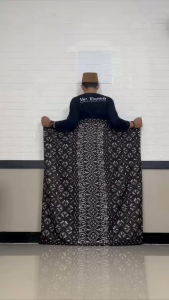 Sarung Batik Premium Halus Motif Klasik Tradisional Nusantara – Sarung Pria Elegan Buat Ibadah Kondangan Hadiah Kado Oleh-Oleh Khas Indonesia