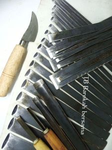 alat pahat ukir atau tatah kayu satu set isi 34 + bonus