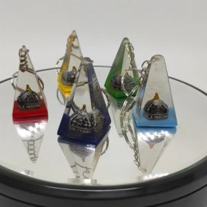 Souvenir Gantungan Kunci Candi Borobudur Limas Fiberglass Akrilik Khas Indonesia