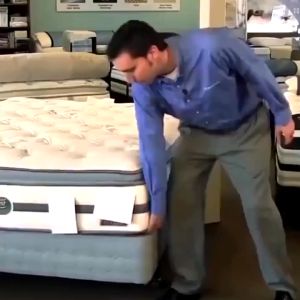 !!READY!! 2pcs Mattress Lifter Ergonomic Wedge Elevator Bed Making Handy Tool Bed Moving Labor Saving Heavy Duty Bed Lift Alleviate Back Pain