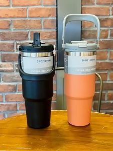 GMshop 890ml 304 Stainless Steel Handheld Thermal Insulated Vacuum Tumbler Double Drink Hot or Cold Mugatar Bottle