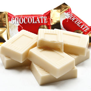 YiFu Milk White Chocolate Snacks Bulk Leisure New Year Candy Gift Pack (Cocoa Butter Substitute) Delicious Sweet Treats