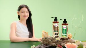 [Phiên bản cao cấp] Dầu gội Fresh Thảo mộc dưỡng sinh Chắc khỏe bồng bềnh 480g/chai
