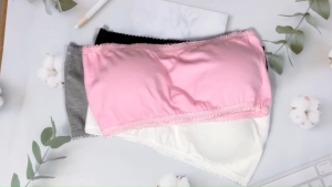 เสื้อในเกาะอกเด็ก มีขอบยางเกาะอก ยืดได้ สำหรับใส่ด้านใน หรือใส่ในการแสดงต่างๆของนักเรียน สำหรับอายุ 9-15ปี