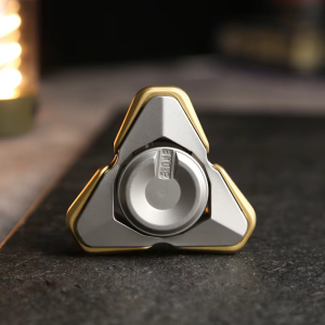 Suàn QS Magnetic Open-Armor Fidget Spinner Metal Stress Relief Toy for Adults | Magnetic Rotating Top Desktop Decompression Toy