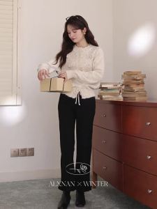 Quần Jeans Loe Đen Ôm Sát