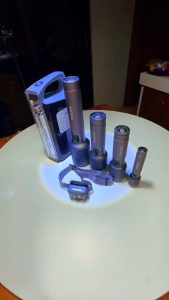 PHILIPS Zoomable M Flashlights SFL5141-56 - (Aircraft Aluminium Alloy Long Range Zoom LED Rechargeable Flashlight / Torch