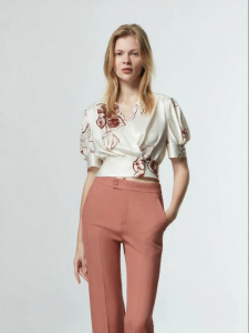 Autumn Floral Print V-neck Short Design Sense Ladies Blouse