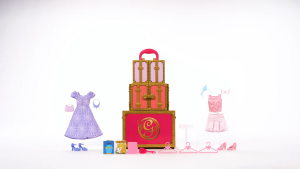 Universal Pictures’ Wicked Glindas Glamorous Closet 2 Unique Looks Surprises & 13 Accessories