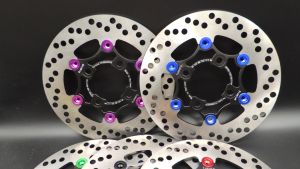 จานเบรค Luxury จานดิสเบรคหน้า มี5สี WAVE110-I  หมุดมีเนียม 220มิล 6หมุด งานสวย แข็งแรง ทนทาน คุณภาพสินค้าดีเยี่ยม ถ่ายจากสินค้าตัวจริง