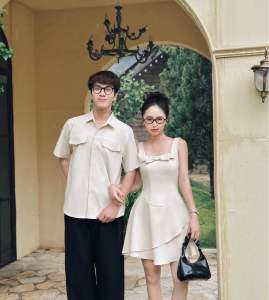 Set đồ đôi sơmi nam phối váy nữ cổ vuông đính nơ xinh