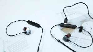 W300 Universal Hanging Neck Wear Wireless Bluetooth V5.0 Painless Ear Hook IPX Waterproof Sports Headset