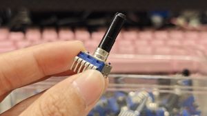 Potensio Balance 6 Pin 50k: Aksesoris Audio Profesional