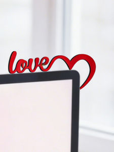 Love Heart Monitor Decor Red Wooden Desktop Ornaments Valentines Day Office Home Screen Decoration Romantic Party Supplies Gift