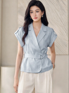 Roey s house | Áo Sơ Mi Linen Màu Xanh Có Dây buộc eo Và Thiết Kế Cổ Bẻ